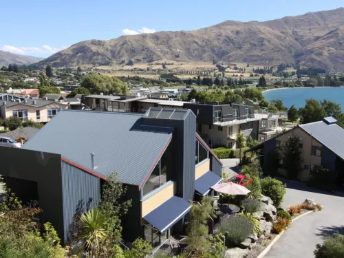 The Moorings Motel and Apartments Hotels in Wanaka