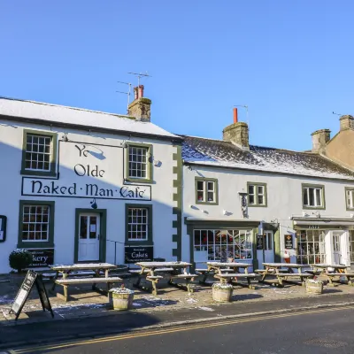 2 Ings Avenue Hotels near Settle