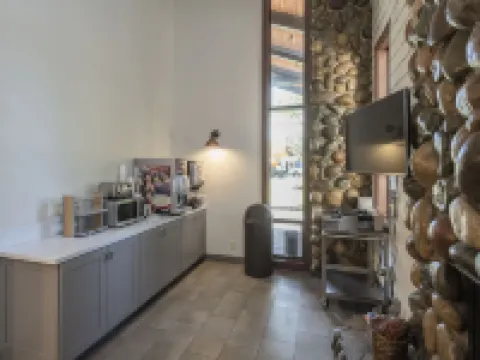 特拉基酒店 特拉基酒店