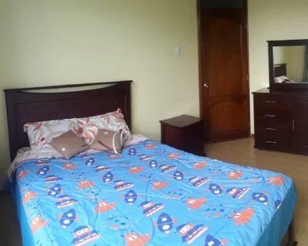 J&E Hotel Hoteles en Ambato