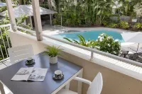 Sunset Cove Noosa - Beach