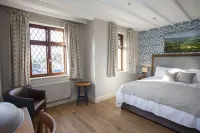 The Woodborough Inn Hotel a Burrington