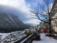 Hotel Schöntal Hotels in Albula District