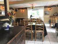 Auberge les Etchemins Hotels in Lac-Etchemin