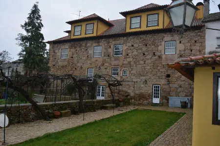 Solar Dos Correia Alves