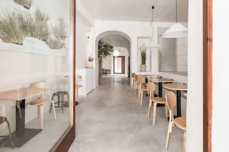 Meem Townhouse Отели рядом с достопримечательностью «Jardi Botanic de Soller»