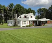 Sara Glen Motel - Saratoga Springs-Glens Falls