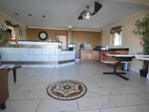 Executive Inn Snyder فنادق في سنايدر
