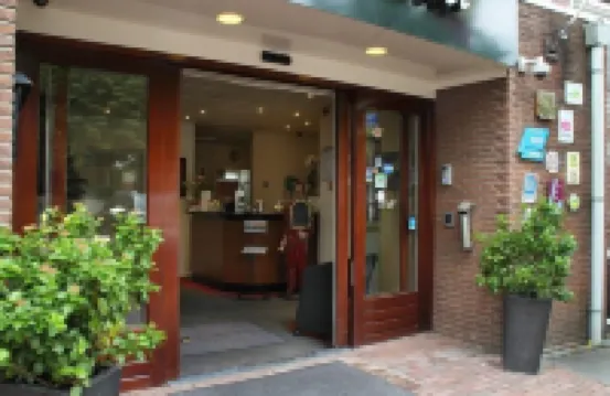 Het Wapen van Harmelen Hotels in 