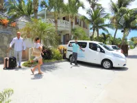 Hotel les Ondines Sur la Plage - parking