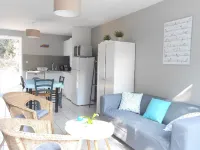 Holiday home, quiet, near the beach