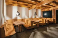 Ferienresidenz Raich - Appartements Mit Sky Wellness Und Garten - Homestays