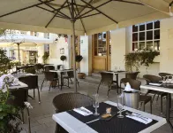 Logis Hôtel Restaurant le Puits Doré Hotels in Mondion