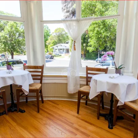 1801 First Luxury Inn
