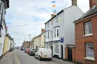 Walton House, Southwold - Beach