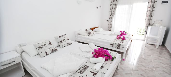 Zeybek 1 Pension Hotels in Kaş