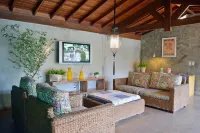 포우사다 마이스 벨라