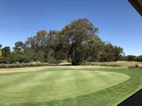 Jolly Swagman Motor Inn Euroa فنادق في Euroa