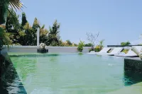 Allia Residence - Infinity Pools