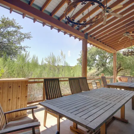 Pool and Covered Patios Sprawling Austin Estate!