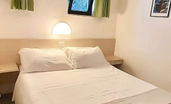 Ibiscus Beach Village