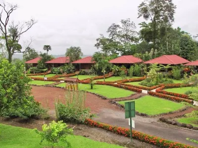 Hotel la Pradera del Arenal Hotels near Súper Cristian (Almacén de Mayoreo)