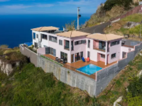 Canhas Views Hotels in Ponta Do Sol