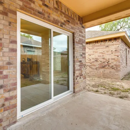 Wfh-Friendly Brownsville Home w/ Private Patio