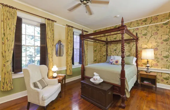 百合旅館-布靈頓