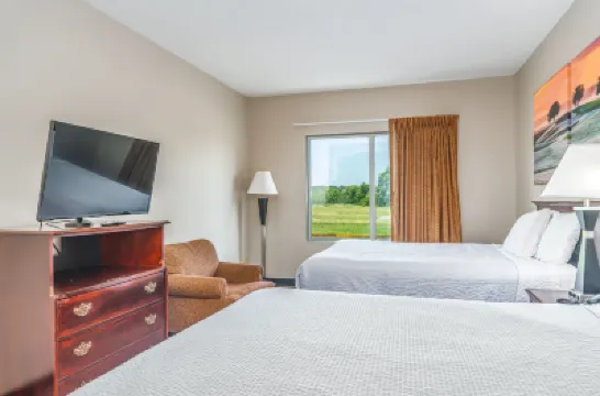 Days Inn by Wyndham Coliseum Montgomery Al Hotels near Montgomery Zoo