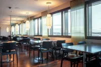 Hilton Helsinki Airport - 5-Star