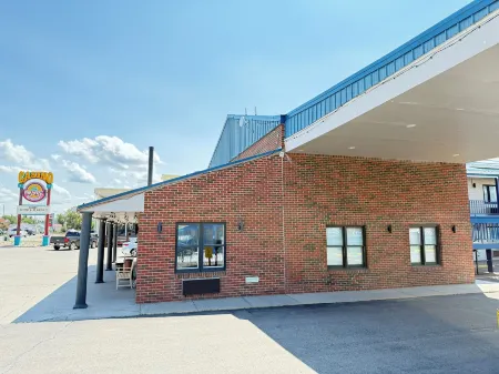 Hardin Lodge Отели в г. Хардин