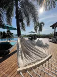 The Endless Summer Resort Hotel a Pemongkong