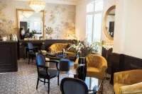 Villa Victoria Hôtel et Spa Hotels in Merville-Franceville-Plage