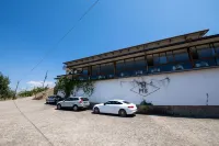 Madonna Della Scala - parking