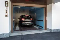 Hotel Lago Maggiore - Welcome! - parking