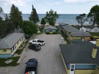 Paradise Beach Resort - parking
