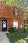2-bd condo close to campus, free parking, sleeps 6