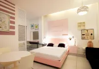 Hotel Monde - parkir