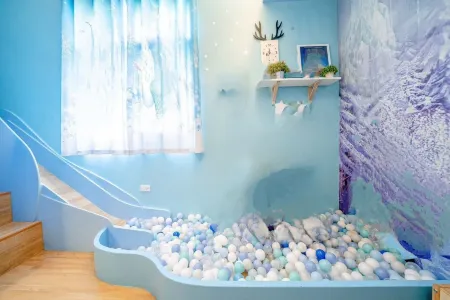 Yilan 1955 bnb Отели в г. Илань