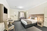 Quality Inn Ashby House Tamworth - parking