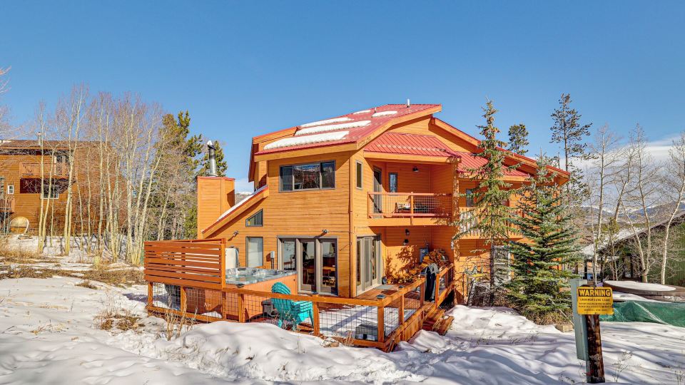 Cabin w/ Hot Tub 10 Mi to Keystone Resort!