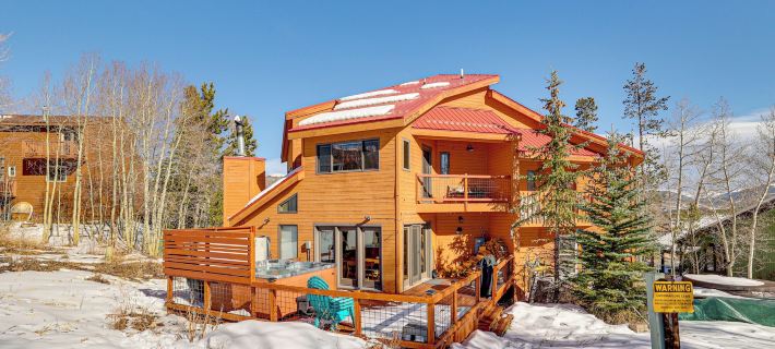 Cabin w/ Hot Tub 10 Mi to Keystone Resort! Hotels in Silverthorne