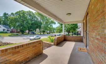 Charming Springfield Home 2 Mi to Downtown