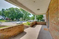 Charming Springfield Home 2 Mi to Downtown