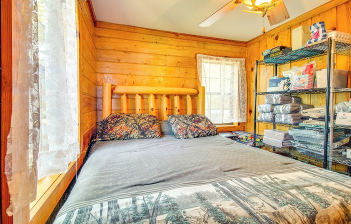 Secluded Oakland Cabin w/ Private Yard!
