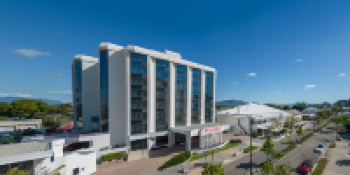 Rydges Southbank Townsville, an EVT hotel Hotels near Great Barrier Reef Aquarium