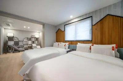 Kits Hotel Sangsang Play