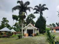 Cemara Tujuh Homestay & Resto