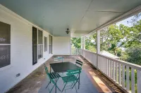 Coxsackie Home w/ River Views: Walk to the Wire!